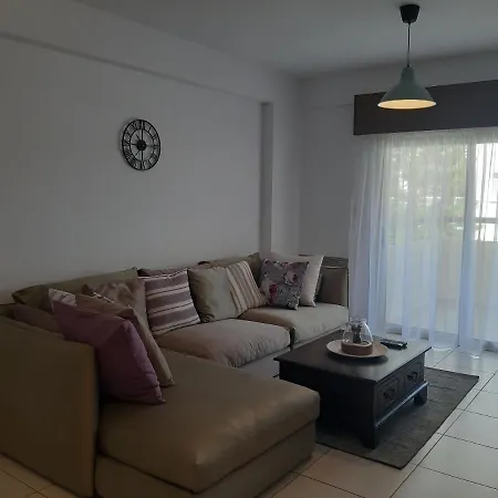 Georgiou 301 Apartment